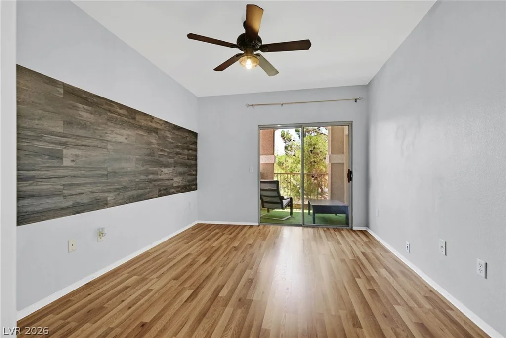 8555 Russell, Las Vegas, NV 89113