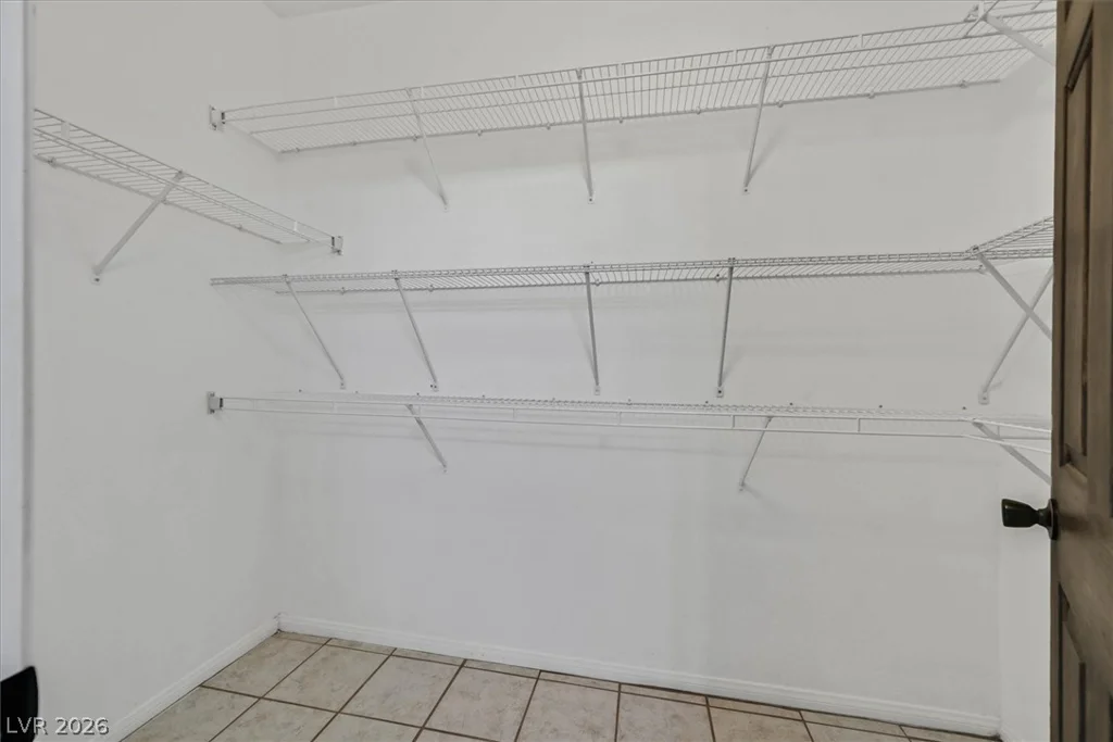 8555 Russell, Las Vegas, NV 89113