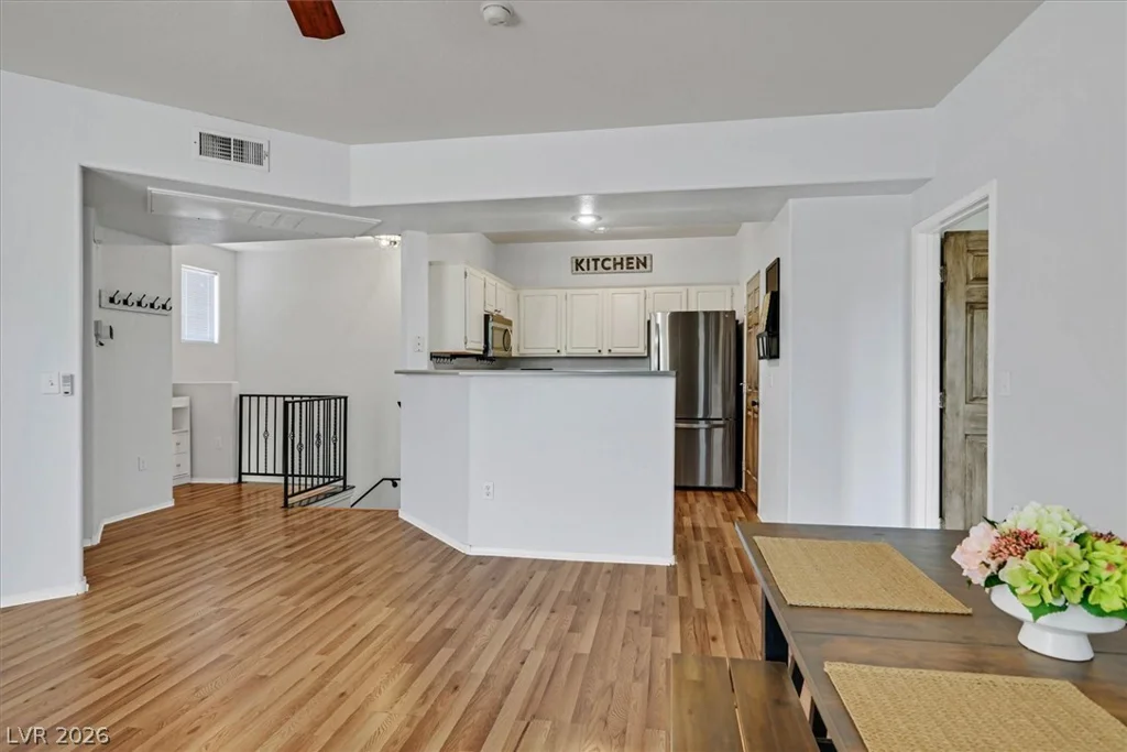 8555 Russell, Las Vegas, NV 89113