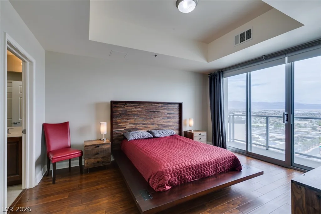 150 Las Vegas, Las Vegas, NV 89101