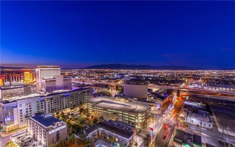 150 Las Vegas, Las Vegas, NV 89101