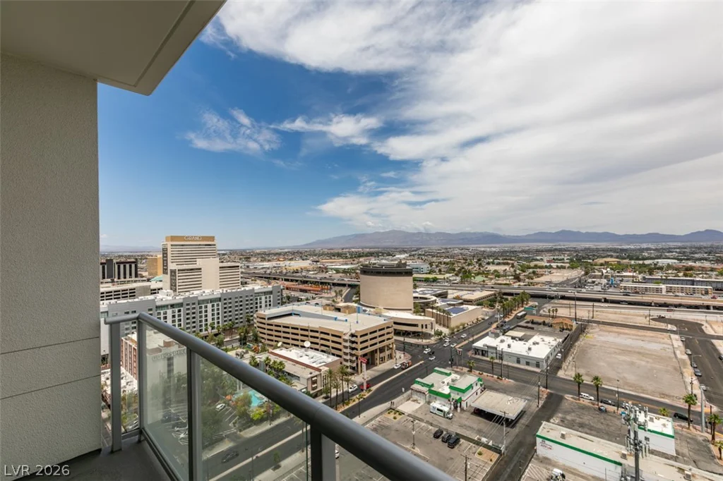 150 Las Vegas, Las Vegas, NV 89101