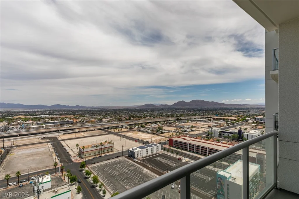 150 Las Vegas, Las Vegas, NV 89101