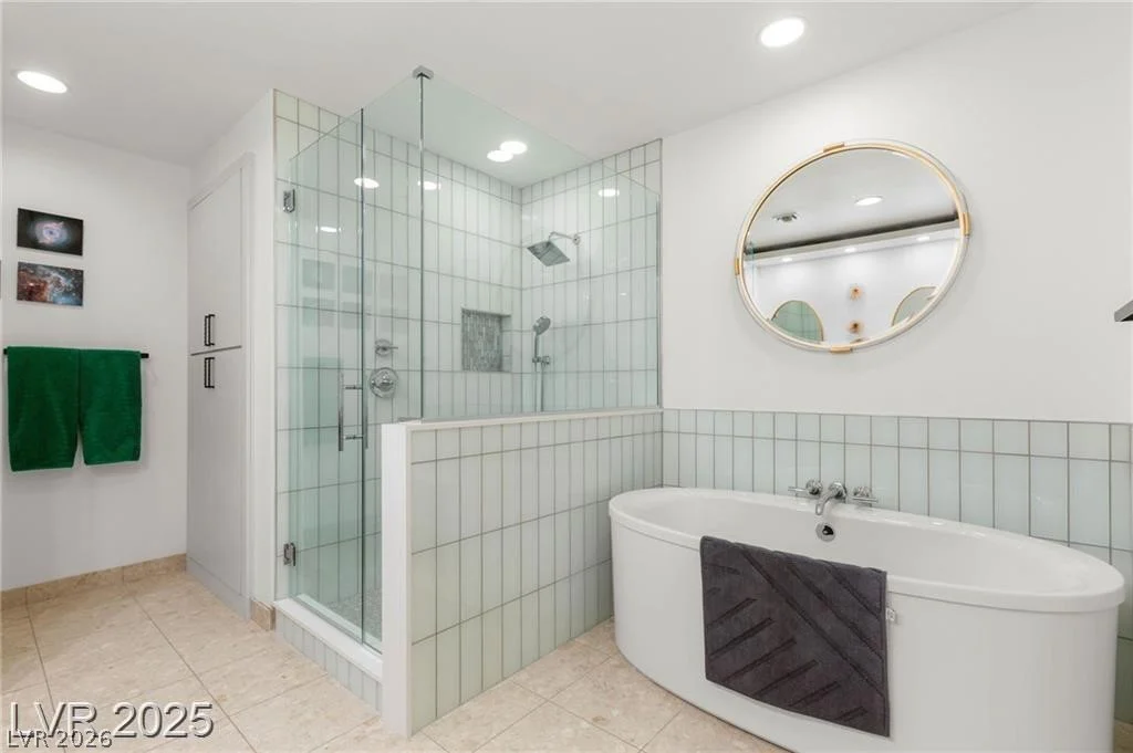 4525 Dean Martin, Las Vegas, NV 89103