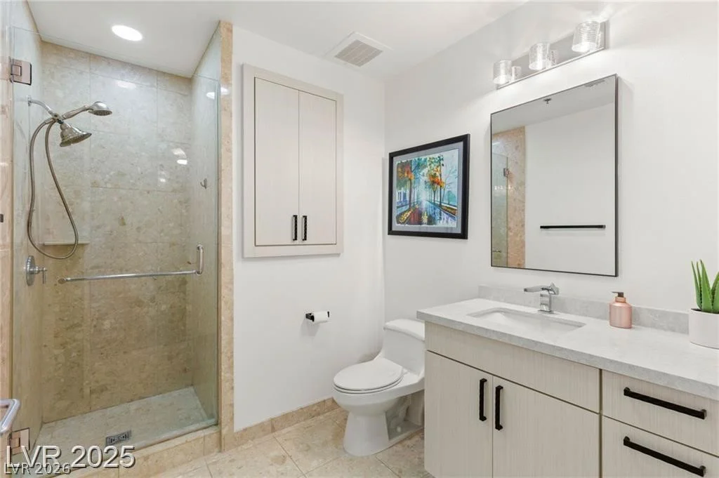 4525 Dean Martin, Las Vegas, NV 89103