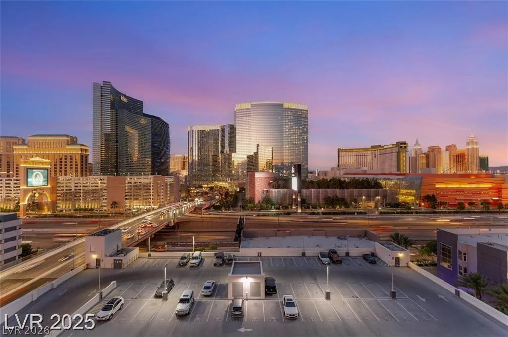 4525 Dean Martin, Las Vegas, NV 89103