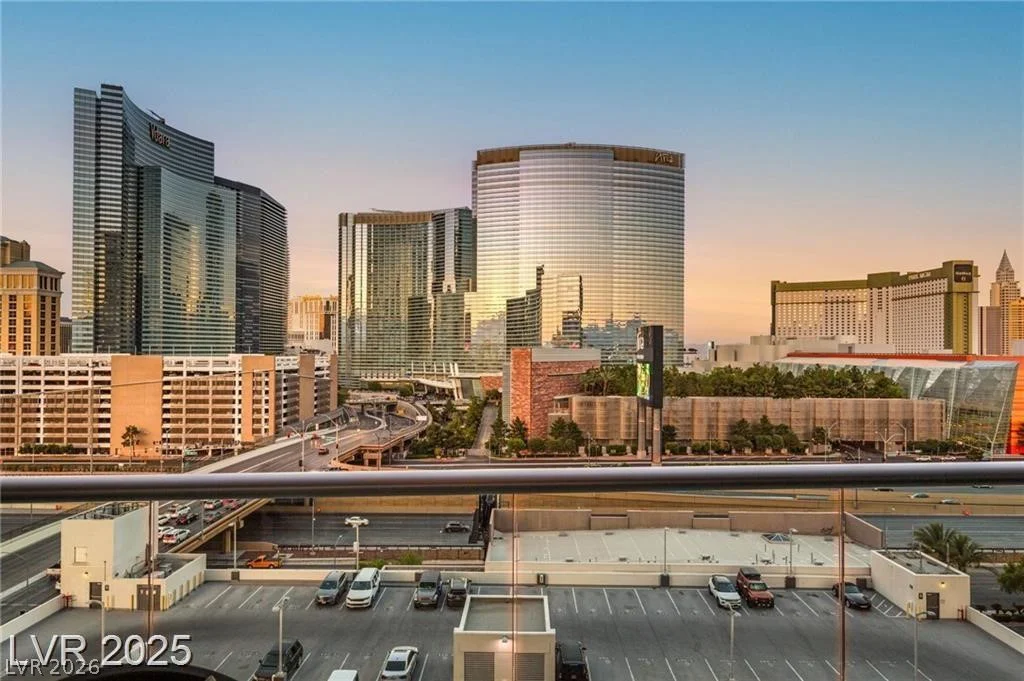 4525 Dean Martin, Las Vegas, NV 89103