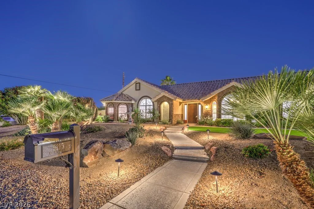 5215 RILEY, Las Vegas, NV 89149