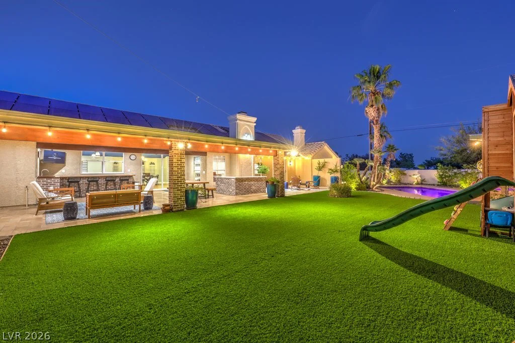 5215 RILEY, Las Vegas, NV 89149