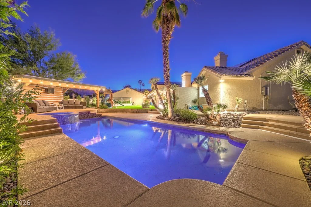 5215 RILEY, Las Vegas, NV 89149