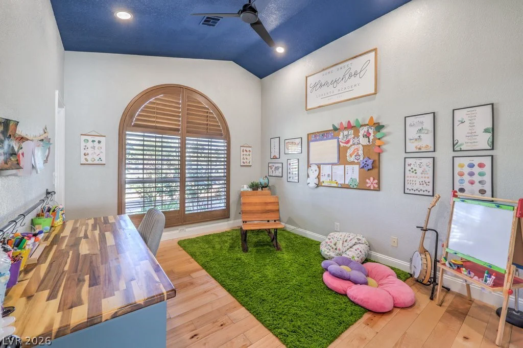 5215 RILEY, Las Vegas, NV 89149