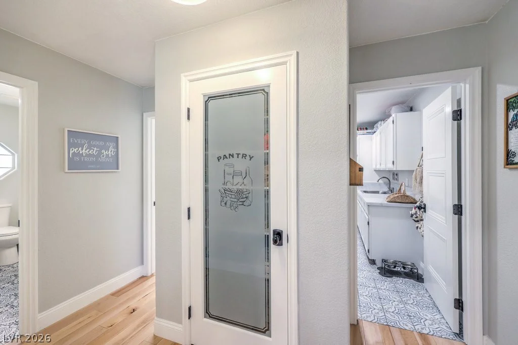 5215 RILEY, Las Vegas, NV 89149