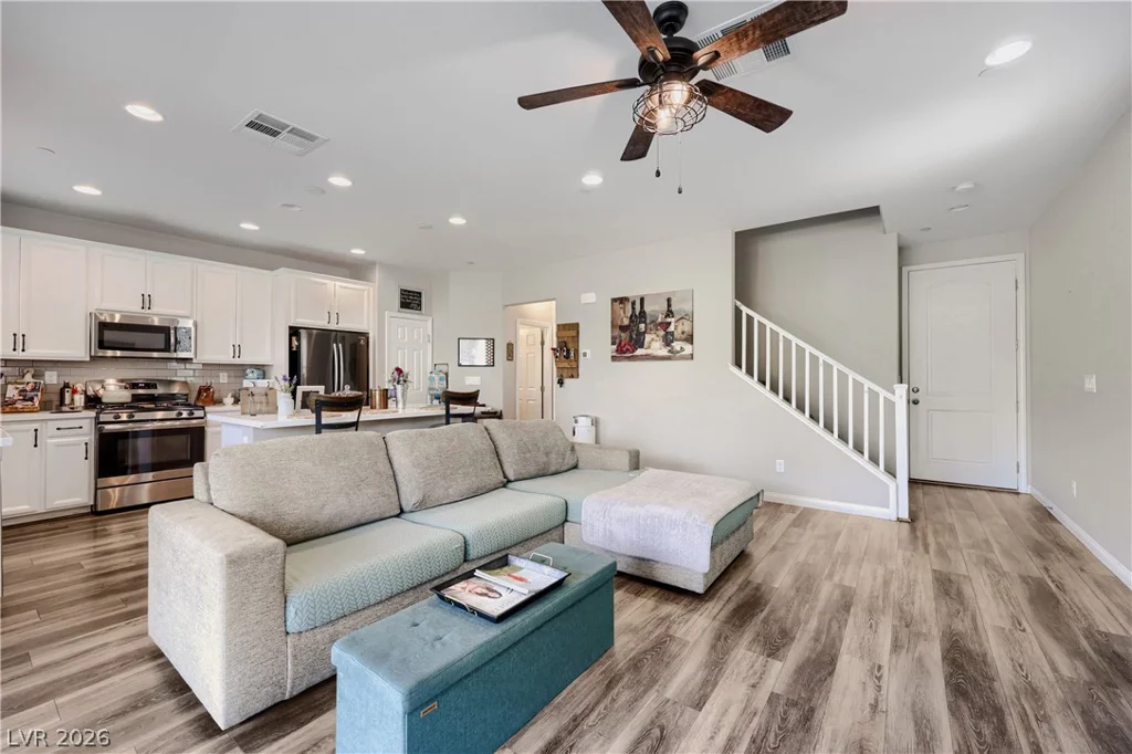 368 Misterioso, Henderson, NV 89011