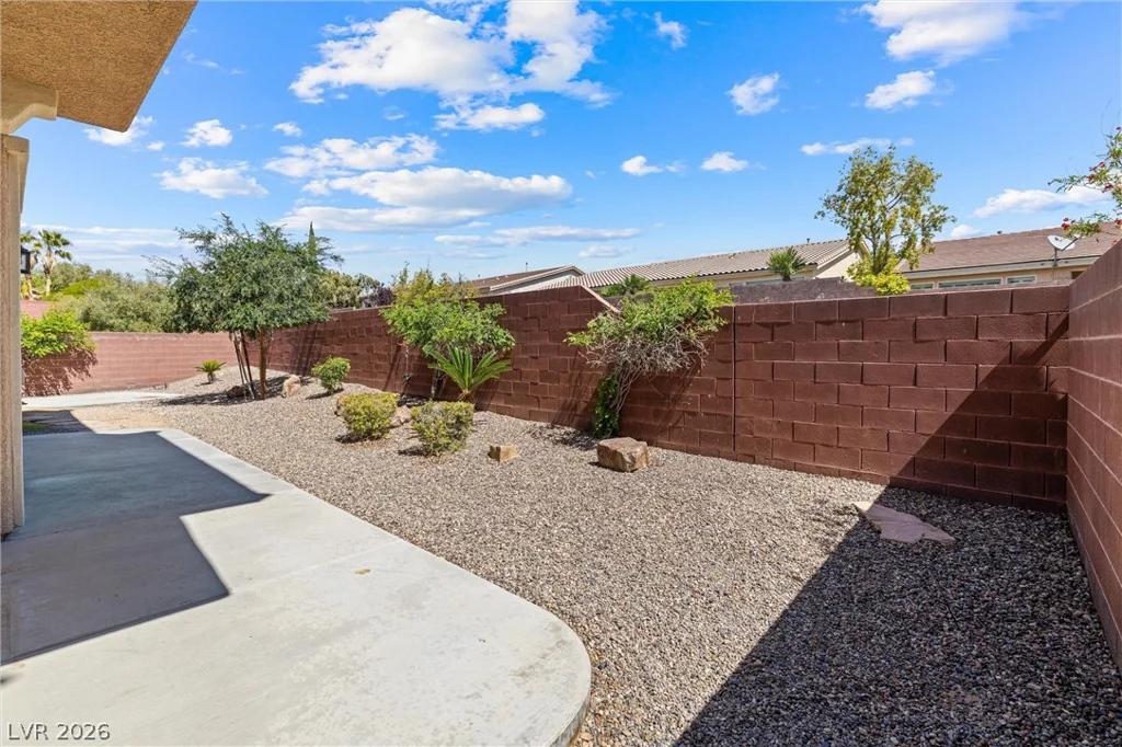 10420 Mystic Pine, Las Vegas, NV 89135
