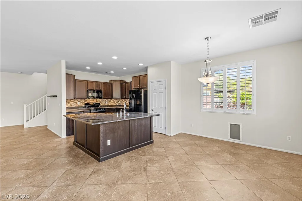 10420 Mystic Pine, Las Vegas, NV 89135