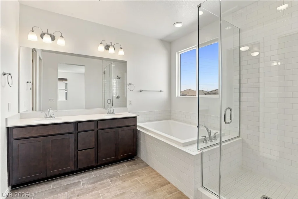 5166 Olga Manor, Las Vegas, NV 89139