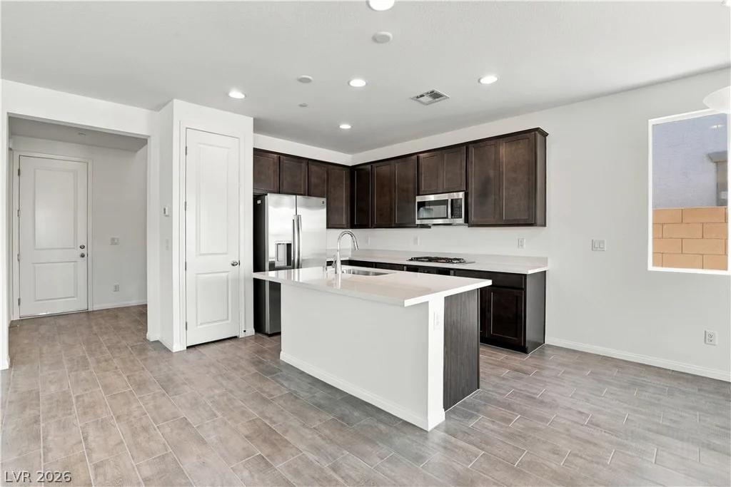5166 Olga Manor, Las Vegas, NV 89139