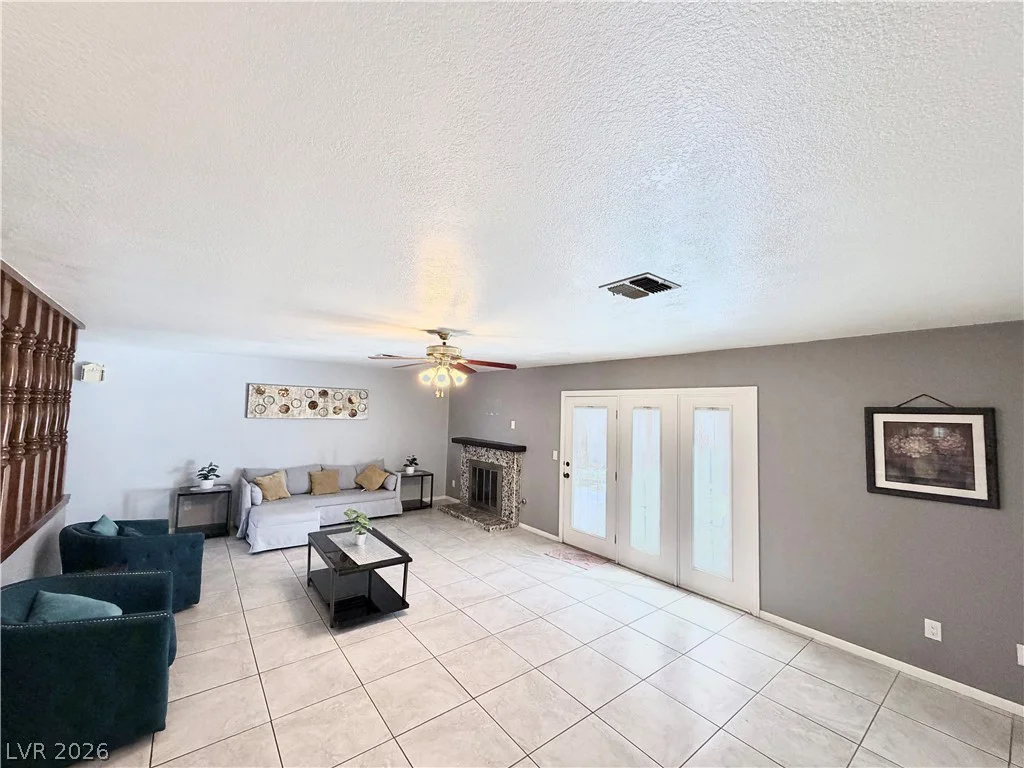 4079 Baltimore, Las Vegas, NV 89104