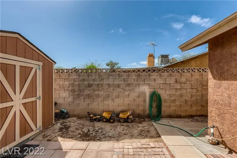 4079 Baltimore, Las Vegas, NV 89104