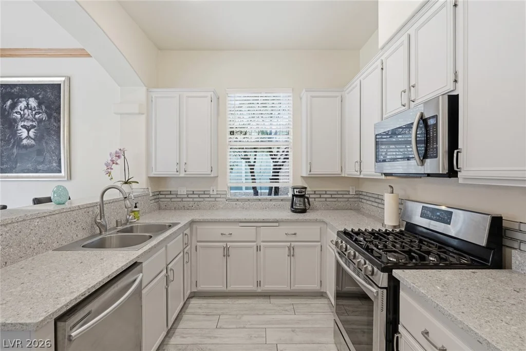 1601 Eagle Peak, Las Vegas, NV 89134