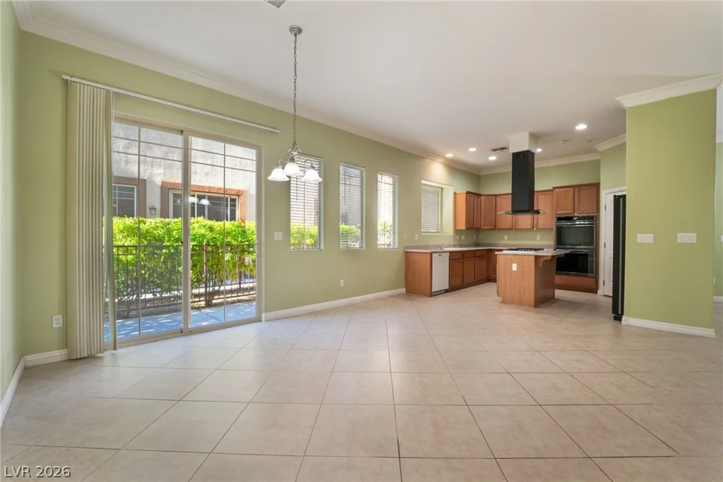 9236 Whitekirk, Las Vegas, NV 89145