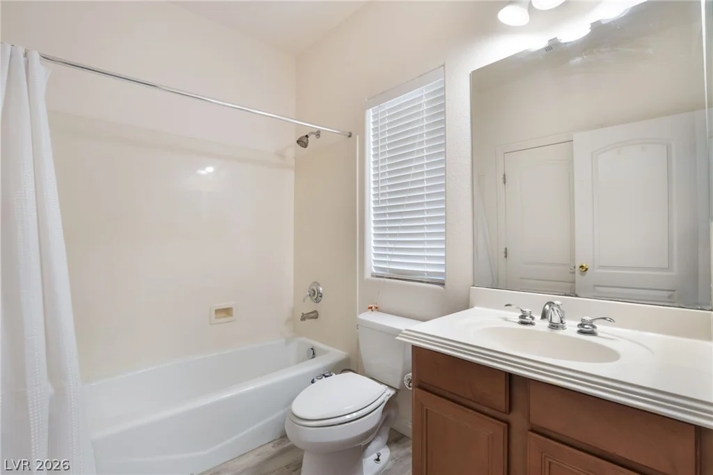9236 Whitekirk, Las Vegas, NV 89145