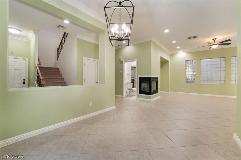 9236 Whitekirk, Las Vegas, NV 89145
