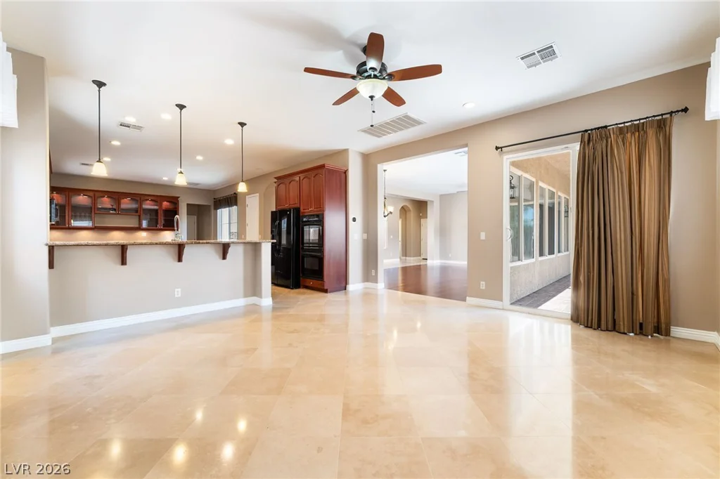 7828 Galloping Hills, Las Vegas, NV 89113