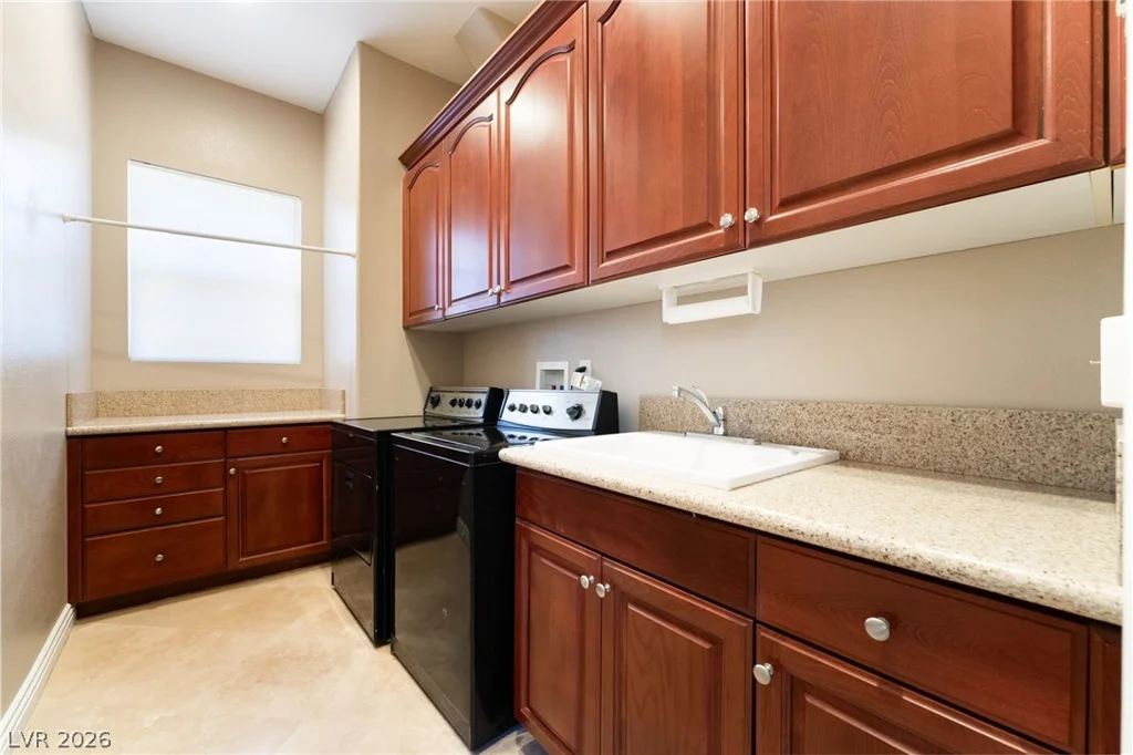 7828 Galloping Hills, Las Vegas, NV 89113