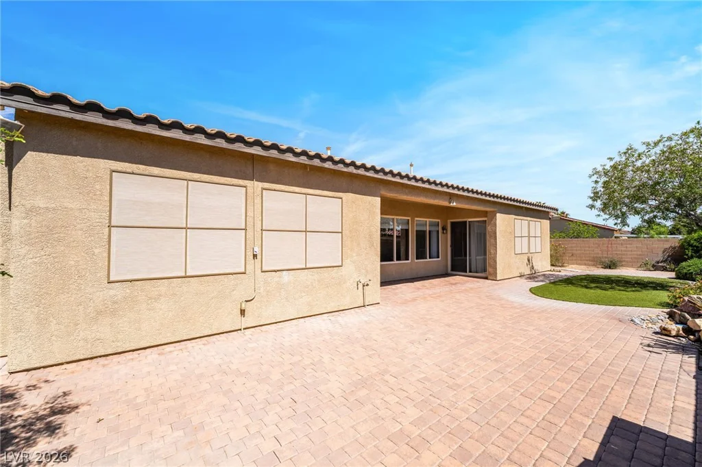 7828 Galloping Hills, Las Vegas, NV 89113