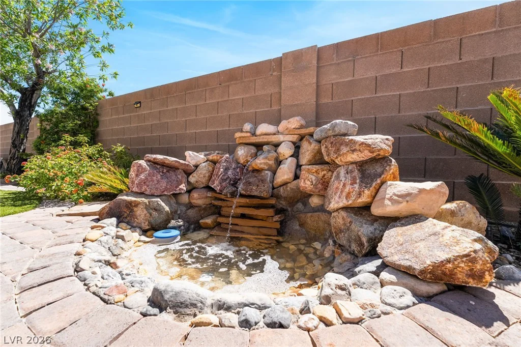 7828 Galloping Hills, Las Vegas, NV 89113