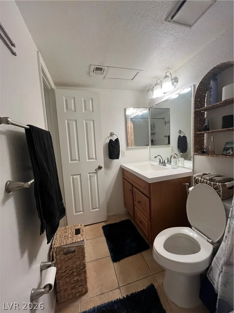 2480 Old Forge, Las Vegas, NV 89121
