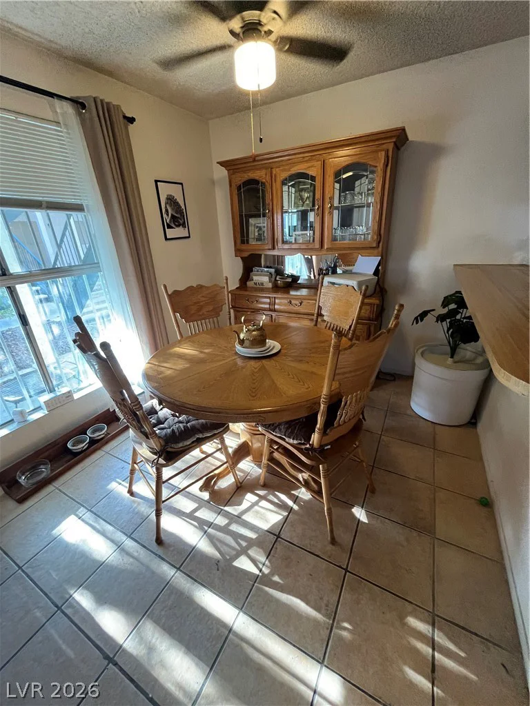 2480 Old Forge, Las Vegas, NV 89121
