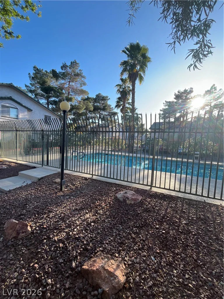 2480 Old Forge, Las Vegas, NV 89121