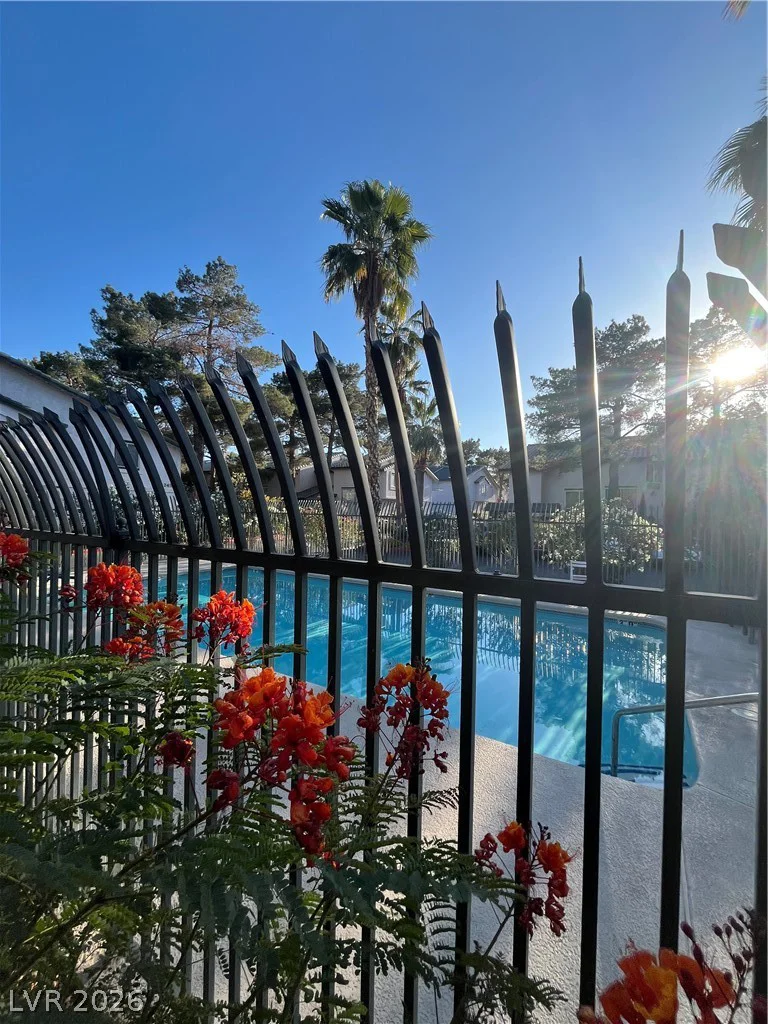 2480 Old Forge, Las Vegas, NV 89121
