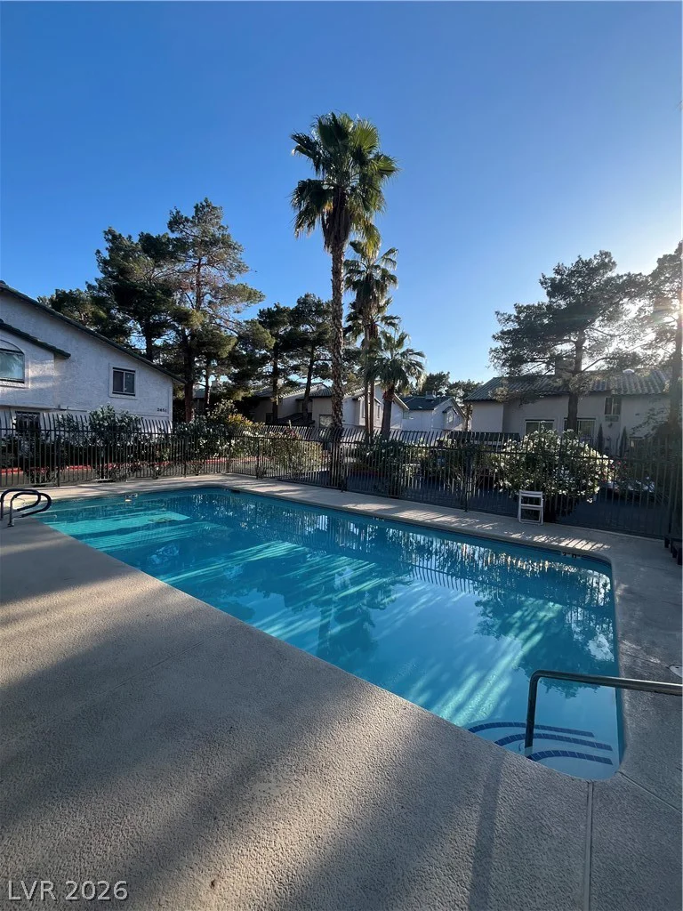 2480 Old Forge, Las Vegas, NV 89121