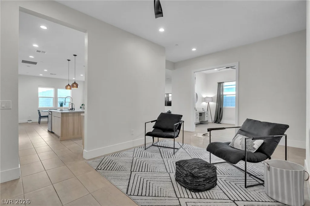 10214 Meandering Dell, Las Vegas, NV 89166