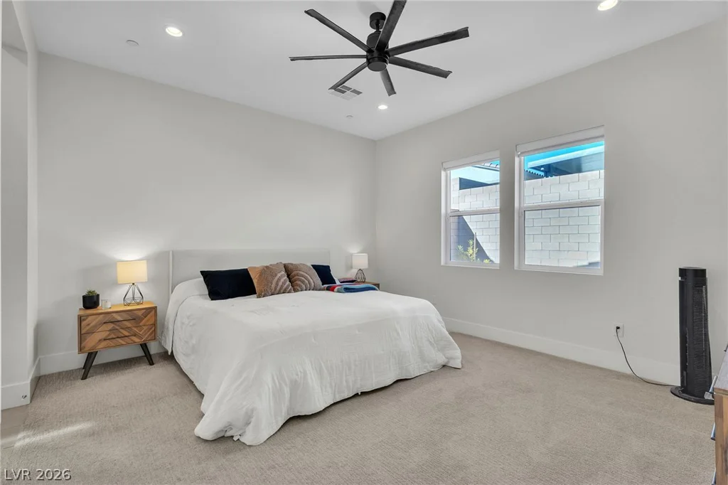 10214 Meandering Dell, Las Vegas, NV 89166