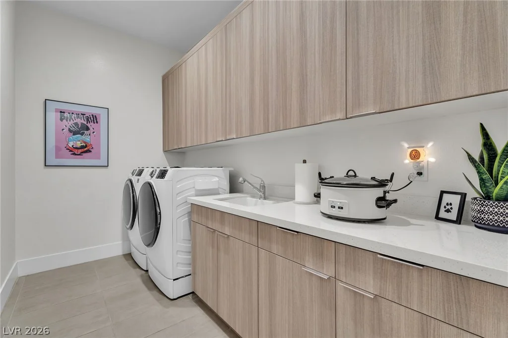 10214 Meandering Dell, Las Vegas, NV 89166