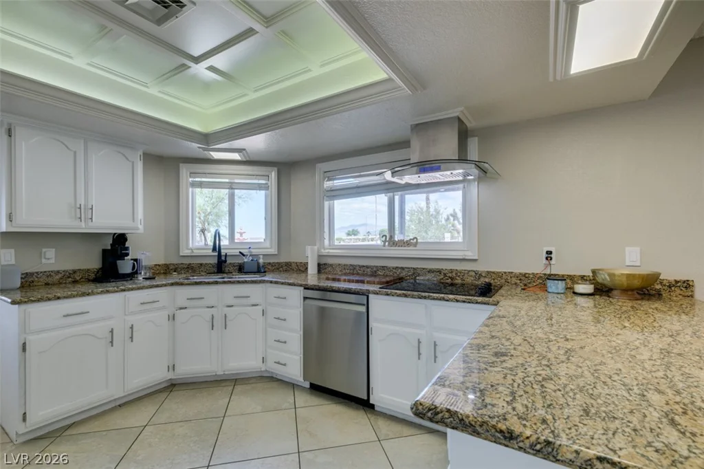 892 Hollywood, Las Vegas, NV 89110