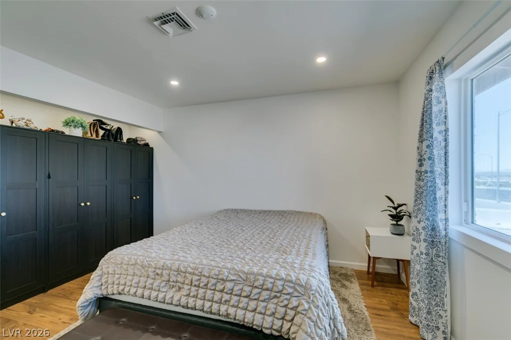 892 Hollywood, Las Vegas, NV 89110