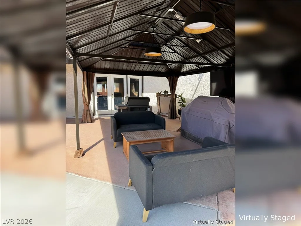892 Hollywood, Las Vegas, NV 89110