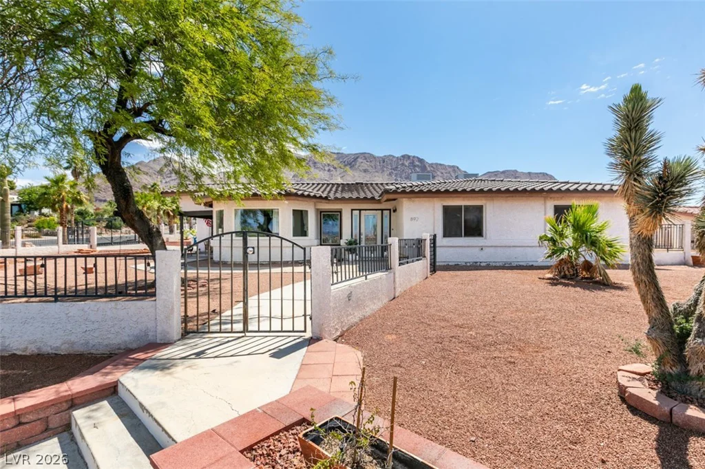 892 Hollywood, Las Vegas, NV 89110