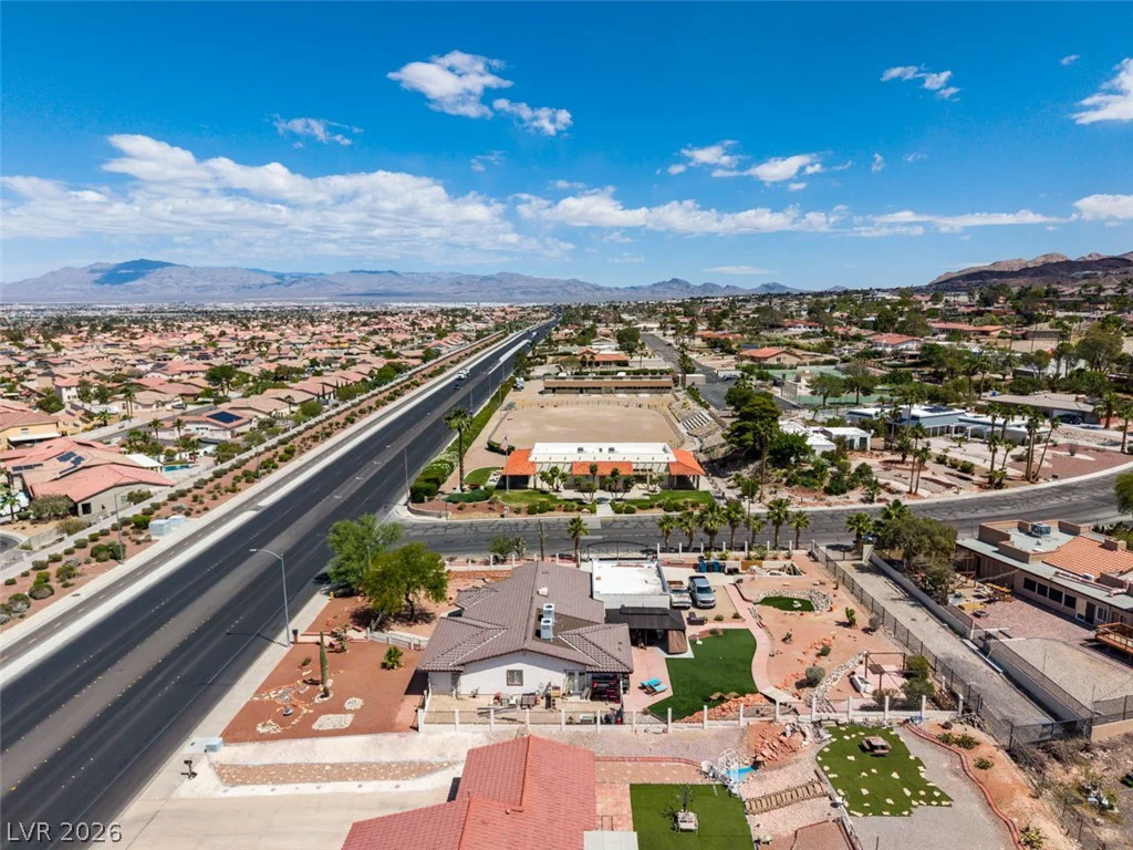 892 Hollywood, Las Vegas, NV 89110