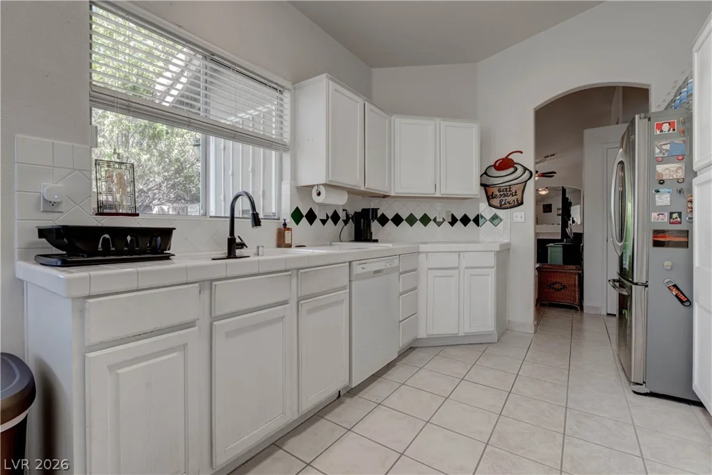 8378 Yamhill, Las Vegas, NV 89123