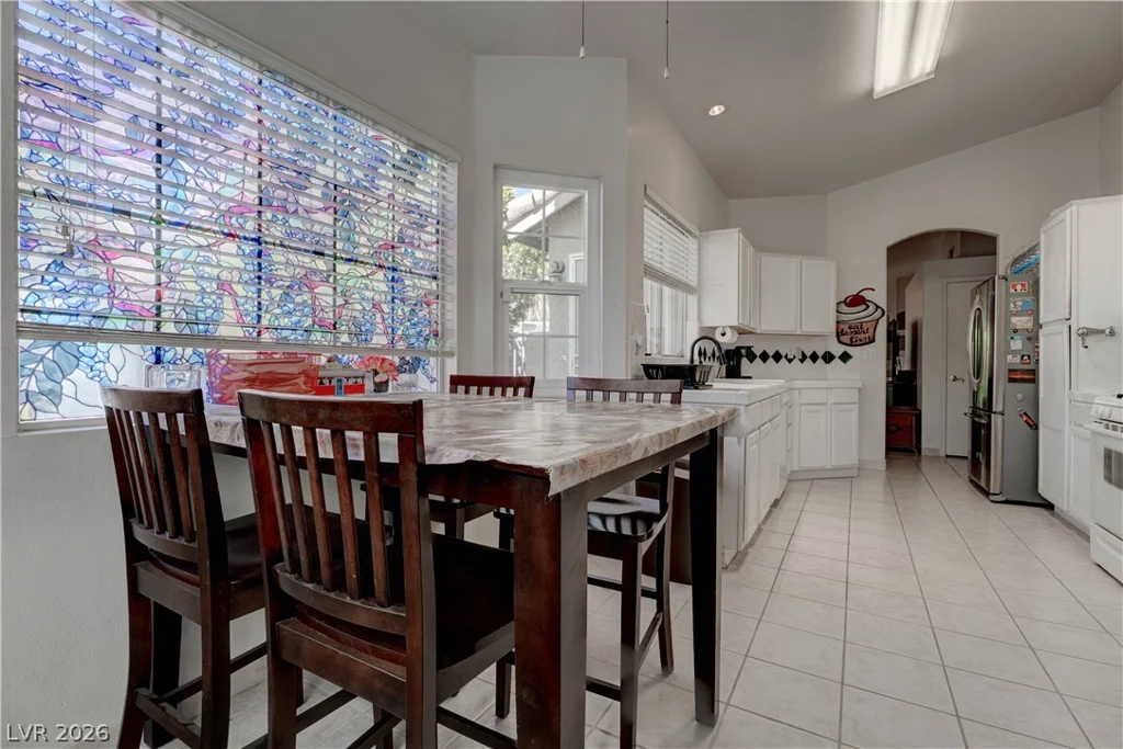 8378 Yamhill, Las Vegas, NV 89123