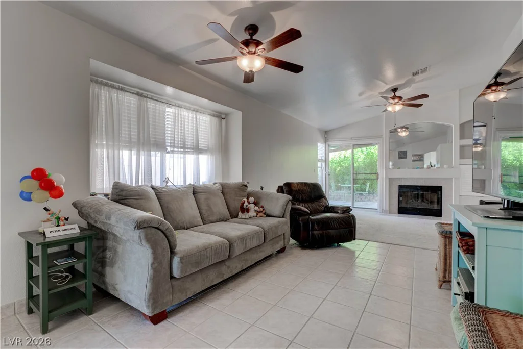 8378 Yamhill, Las Vegas, NV 89123