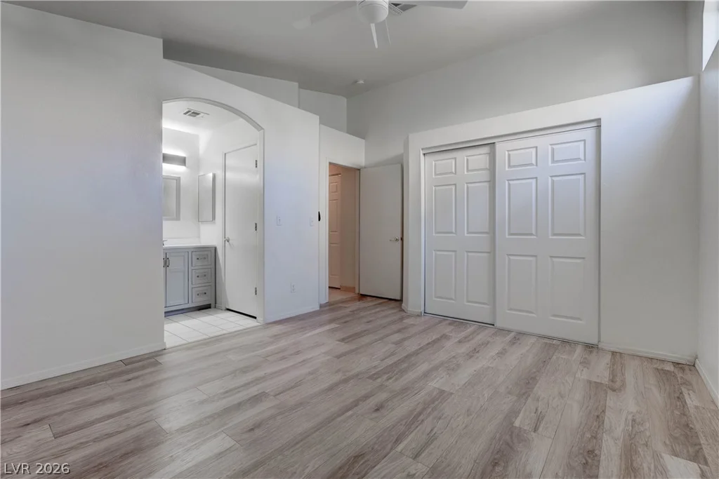 8378 Yamhill, Las Vegas, NV 89123