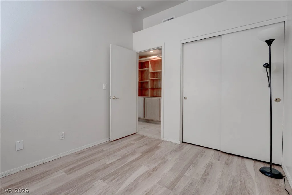 8378 Yamhill, Las Vegas, NV 89123