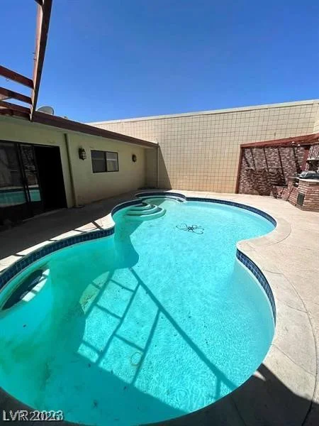 3797 Monument, Las Vegas, NV 89121
